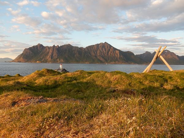 Sous le soleil de minuit - Hovden - Vesteralen - Norvege
Keywords: Hovden;Vesteralen;Norvege