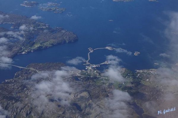 Approche de l'aÃ©roport de Bergen
Keywords: Norvege;Express Cotier