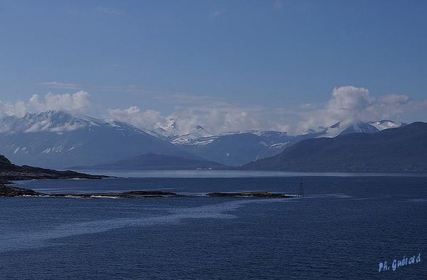 En route vers le Geirangerfjord
Keywords: Norvege;Express Cotier;Geirangerfjord
