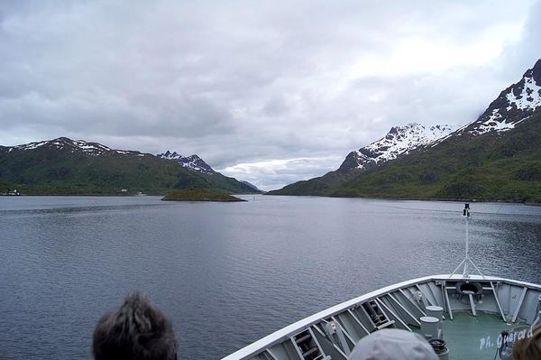 Passage dans le Raftsundet
Keywords: NorvÃ¨ge;Express Cotier;Rafsundet