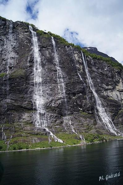 Geirangerfjord
Keywords: Norvege;Express Cotier;Geirangerfjord