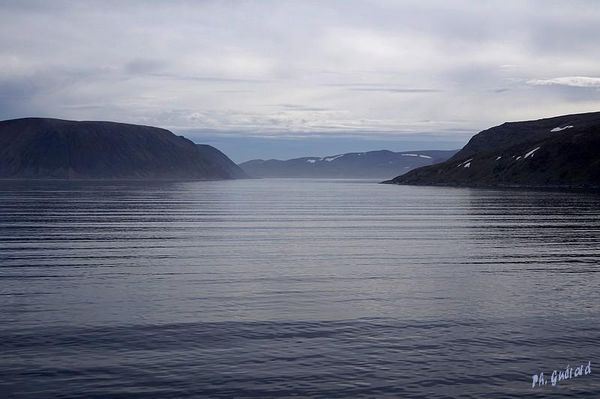 Entre Havoysund et Honnigsvag
Keywords: Norvege;Express Cotier;Honnigsvag;Havoysund
