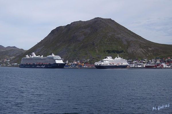 ArrivÃ©e Ã  Honnigsvag
Keywords: Norvege;Express Cotier;Honnigsvag