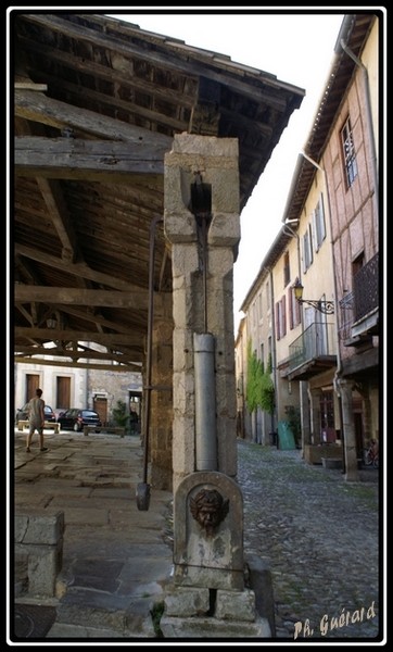 fontaine de lagrasse
