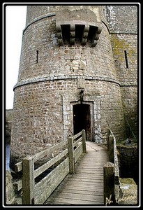 pont d'acc�s au fort